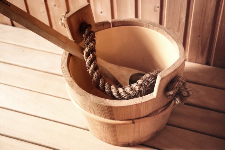 sauna basics of ladle and bucket